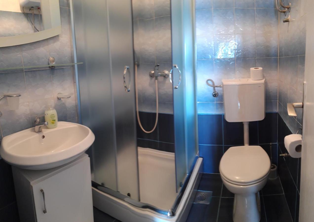 Apartment Gligora Mandre Εξωτερικό φωτογραφία