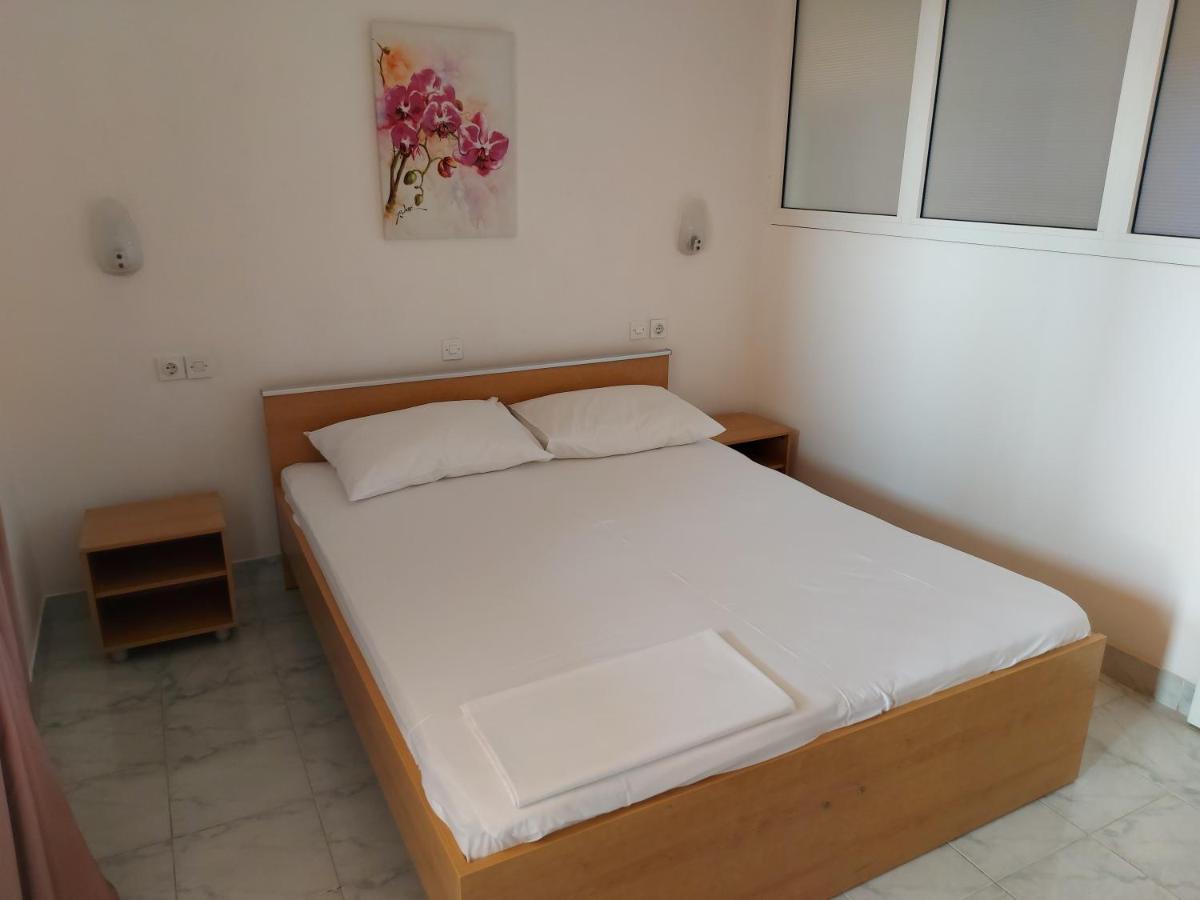 Apartment Gligora Mandre Εξωτερικό φωτογραφία